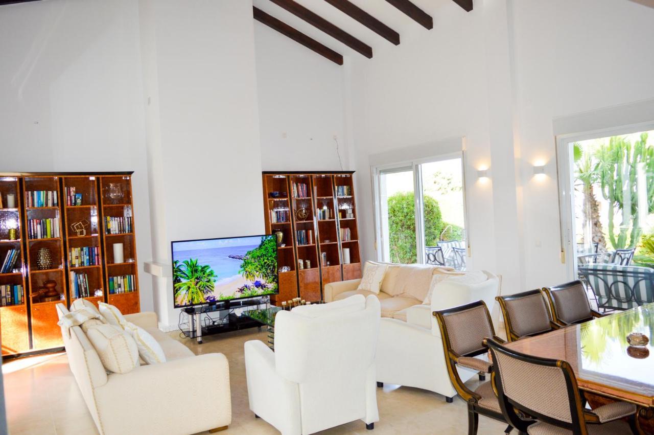 Villa Bendex Estepona Costa Del Sol Exteriör bild